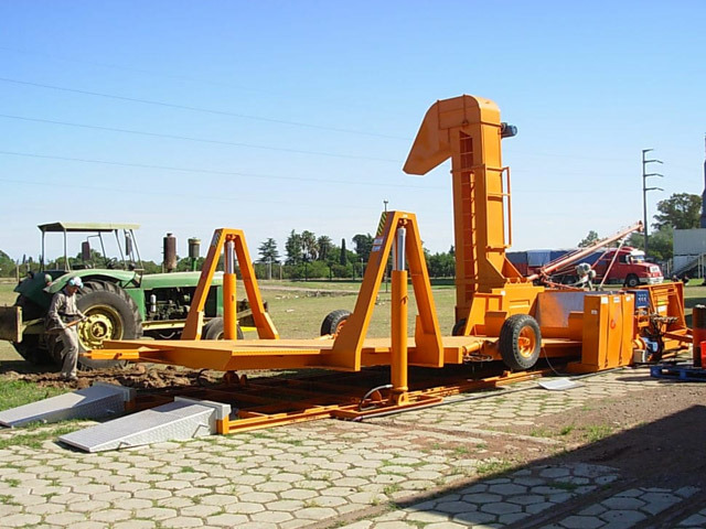 Plataforma volcadora para camiones hidráulica y transportable - Imagen 5